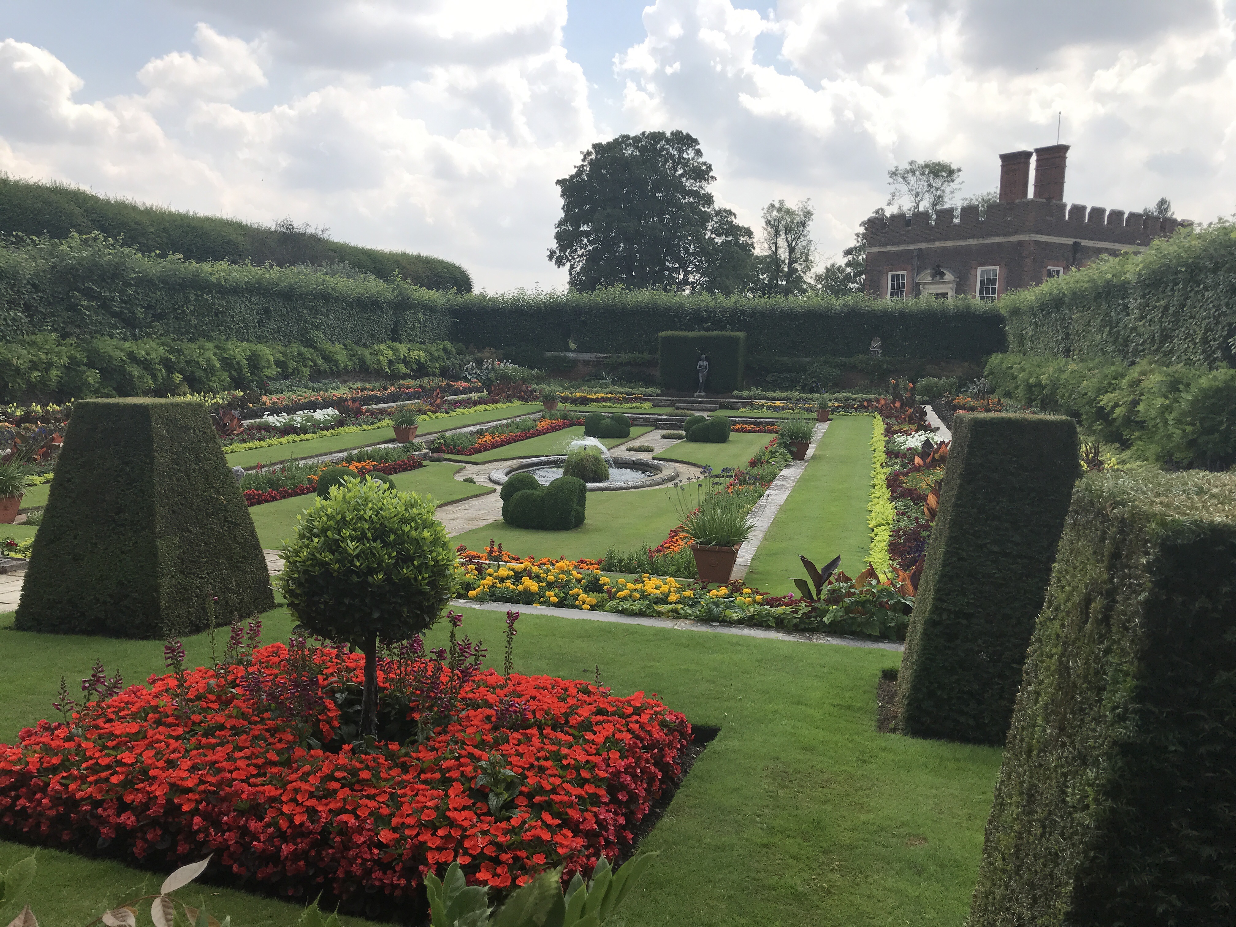 Hampton Court Gardens 
